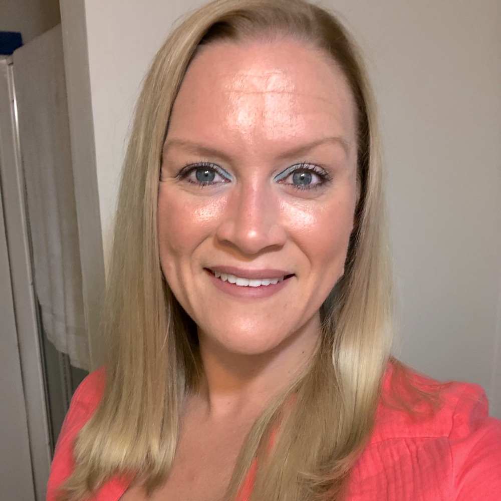 Meet your Posher, Lily